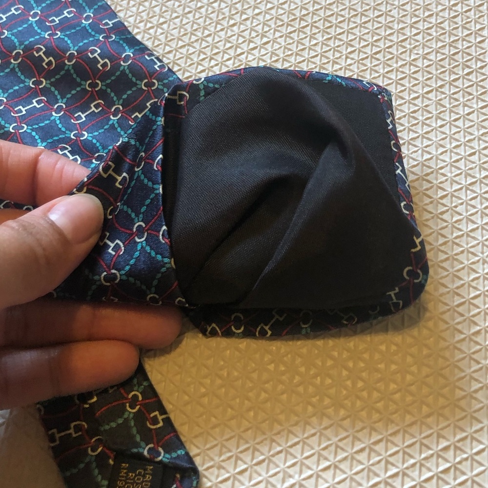 Bill Blass for Lord & Taylor silk tie - Picture 4 of 5